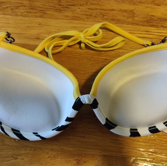 Zebra Print Push-up Bikini - Picture 2 of 5